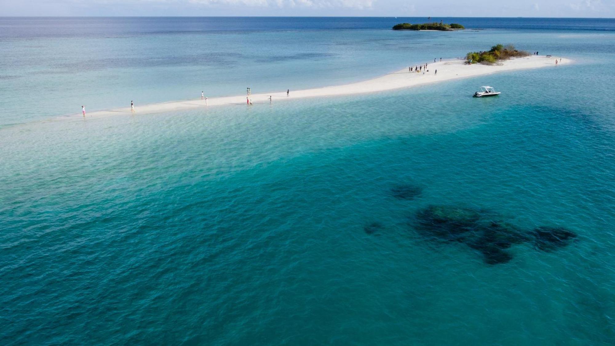 Tranquila Beach Hotel Rasdhoo Buitenkant foto