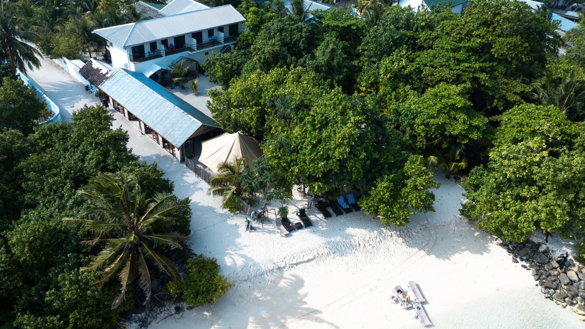 Tranquila Beach Hotel Rasdhoo Buitenkant foto