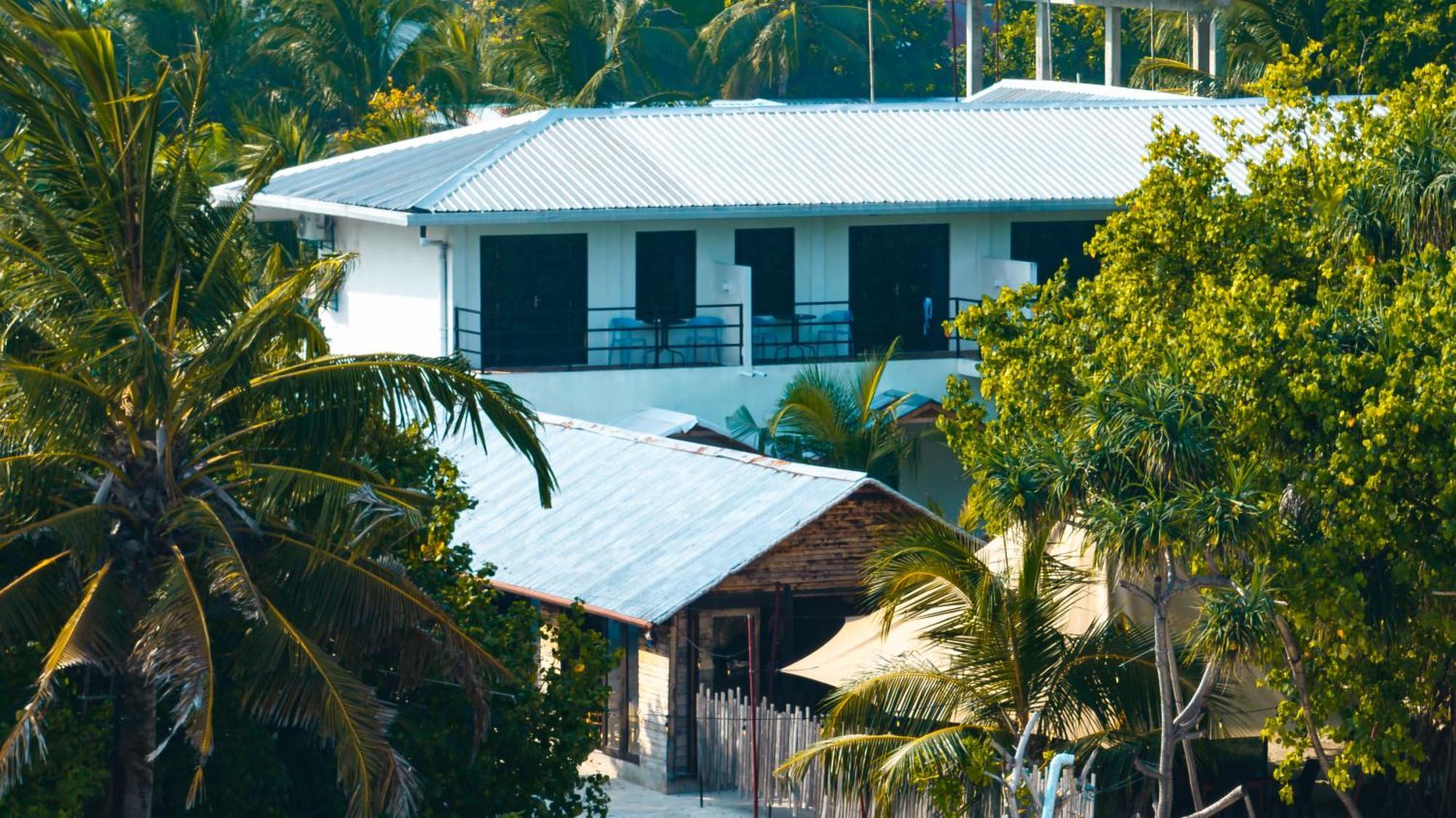 Tranquila Beach Hotel Rasdhoo Buitenkant foto