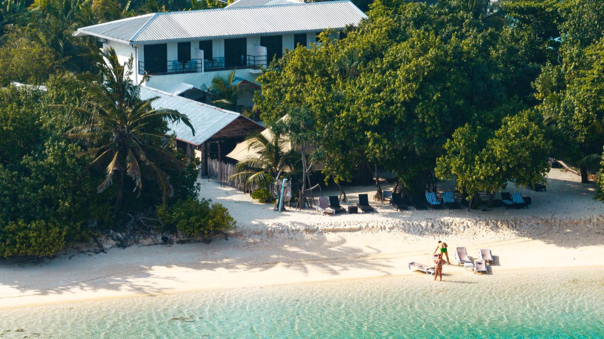 Tranquila Beach Hotel Rasdhoo Buitenkant foto